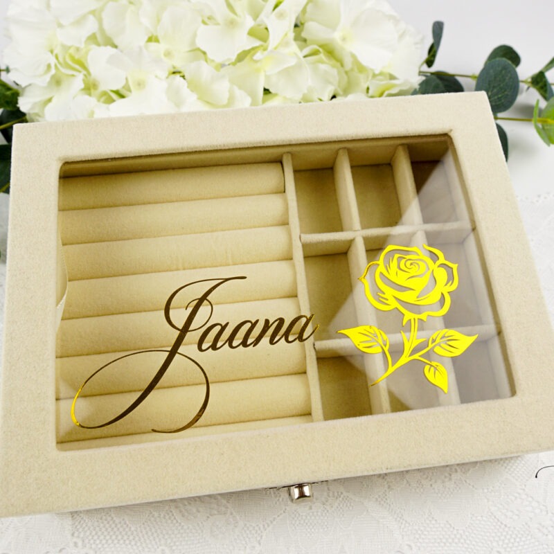 Personaliseeritav sametine ehtekarp